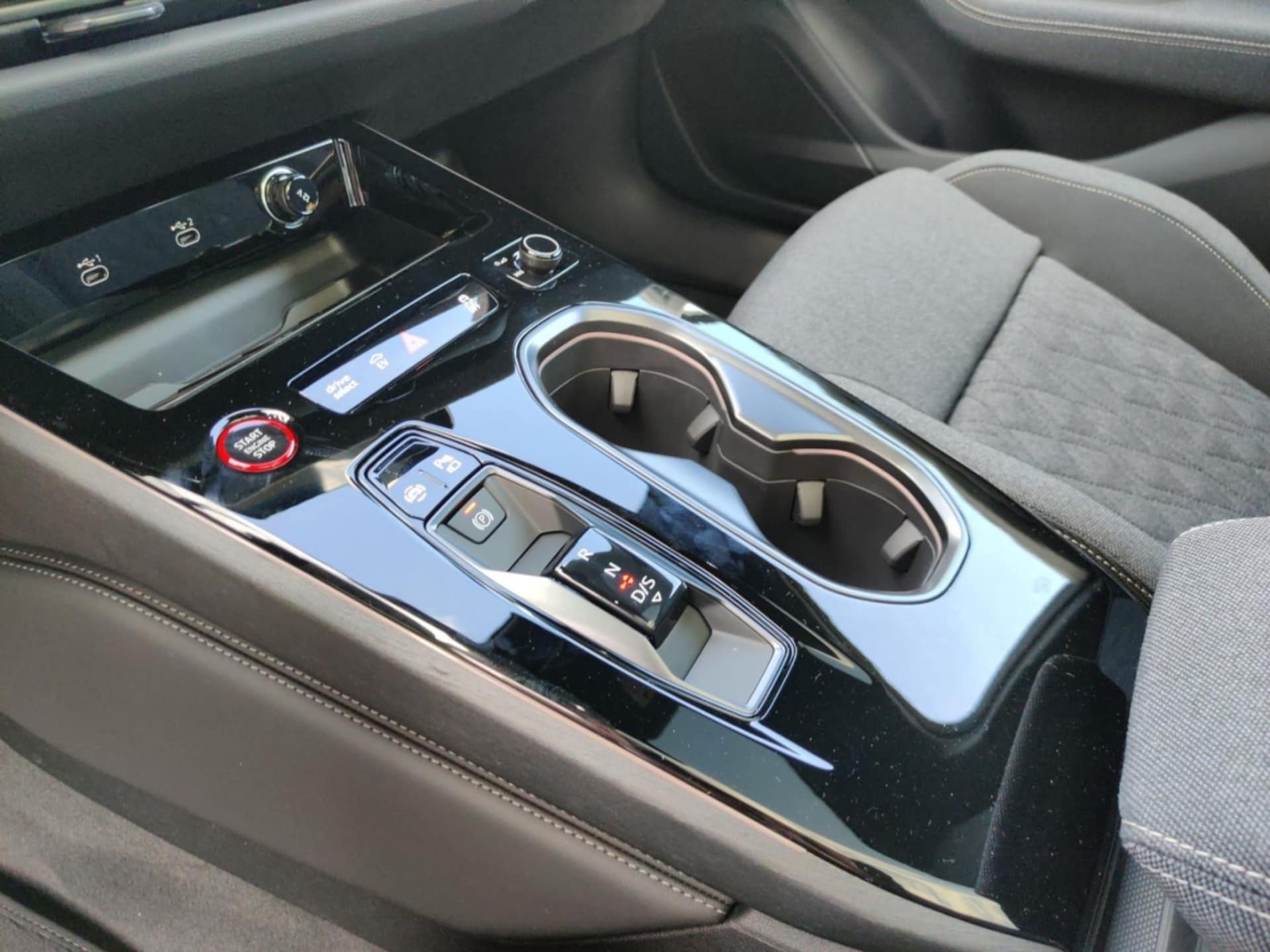 Audi A6 Limousine e-hybrid edition one