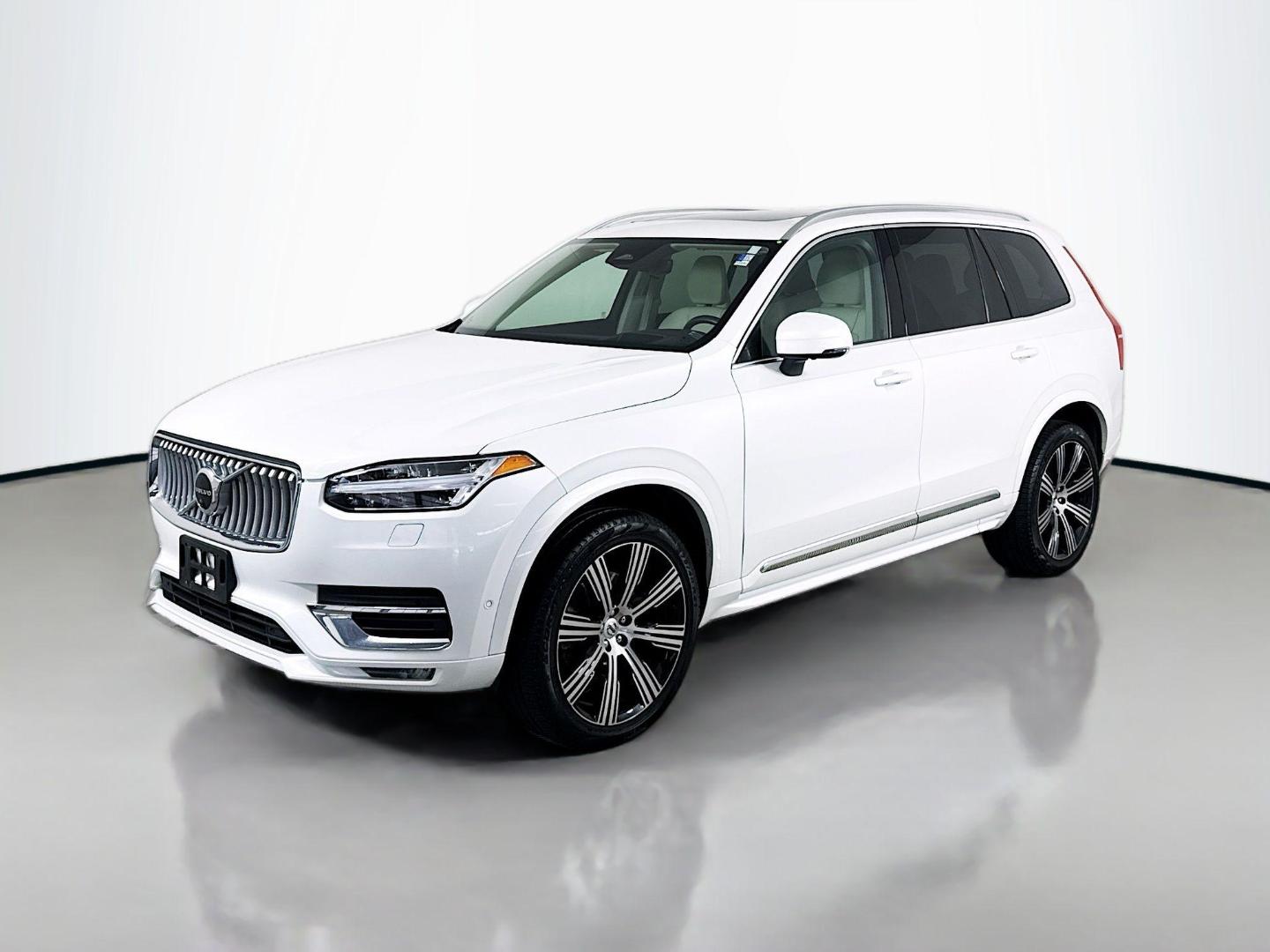 2023 Volvo XC90 B6 Ultimate 7-Seater 4WD's photo