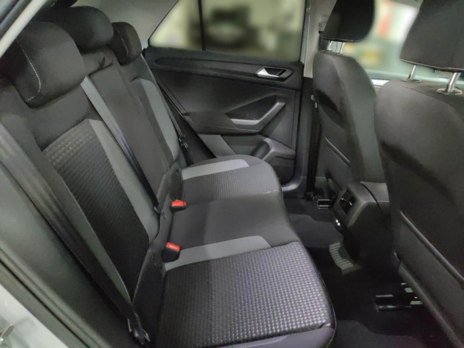 Volkswagen T-Roc Active