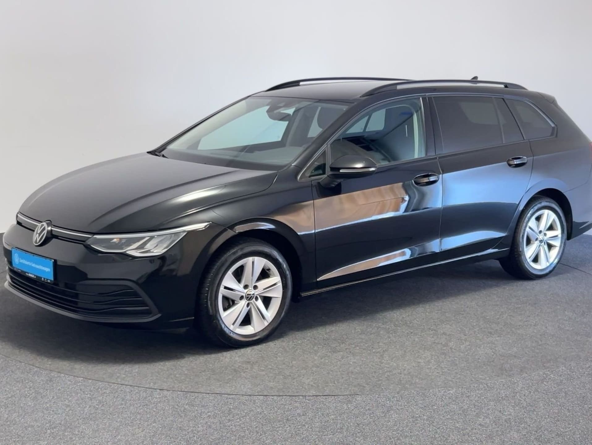 Volkswagen Golf Variant Life