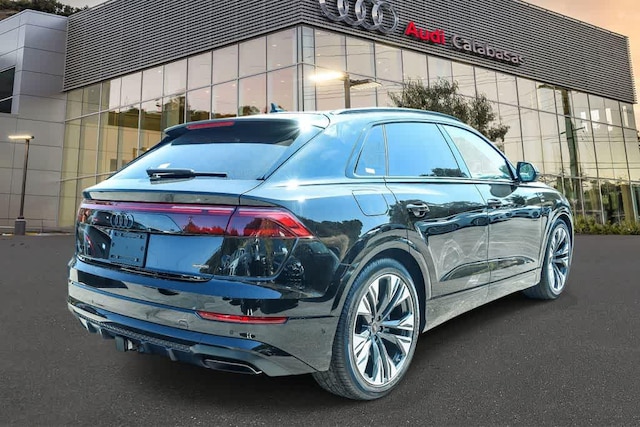 2026 Audi Q8