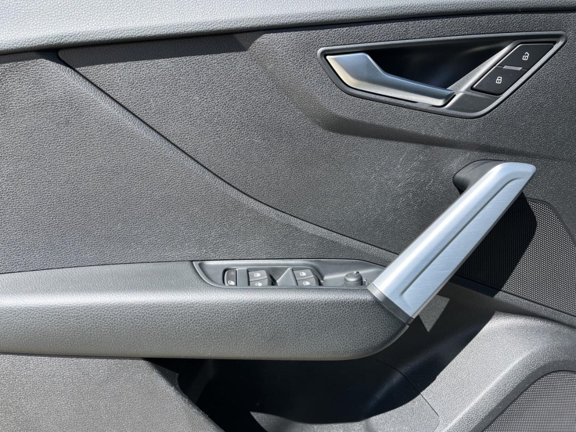 Audi Q2 S line