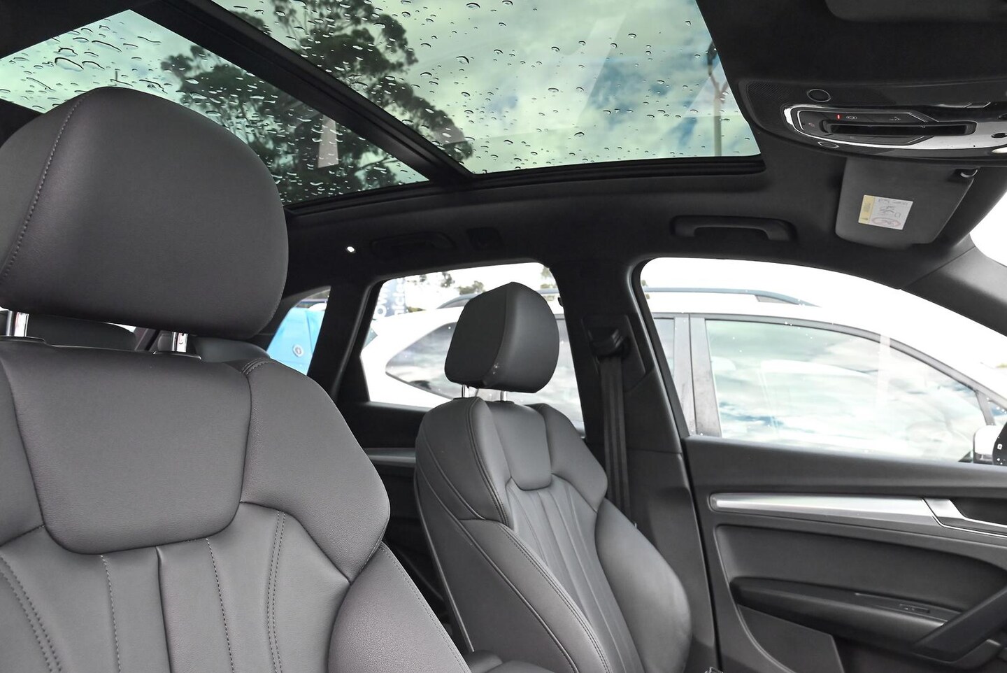 Image about Audi Q5 45 TFSI quattro S tronic