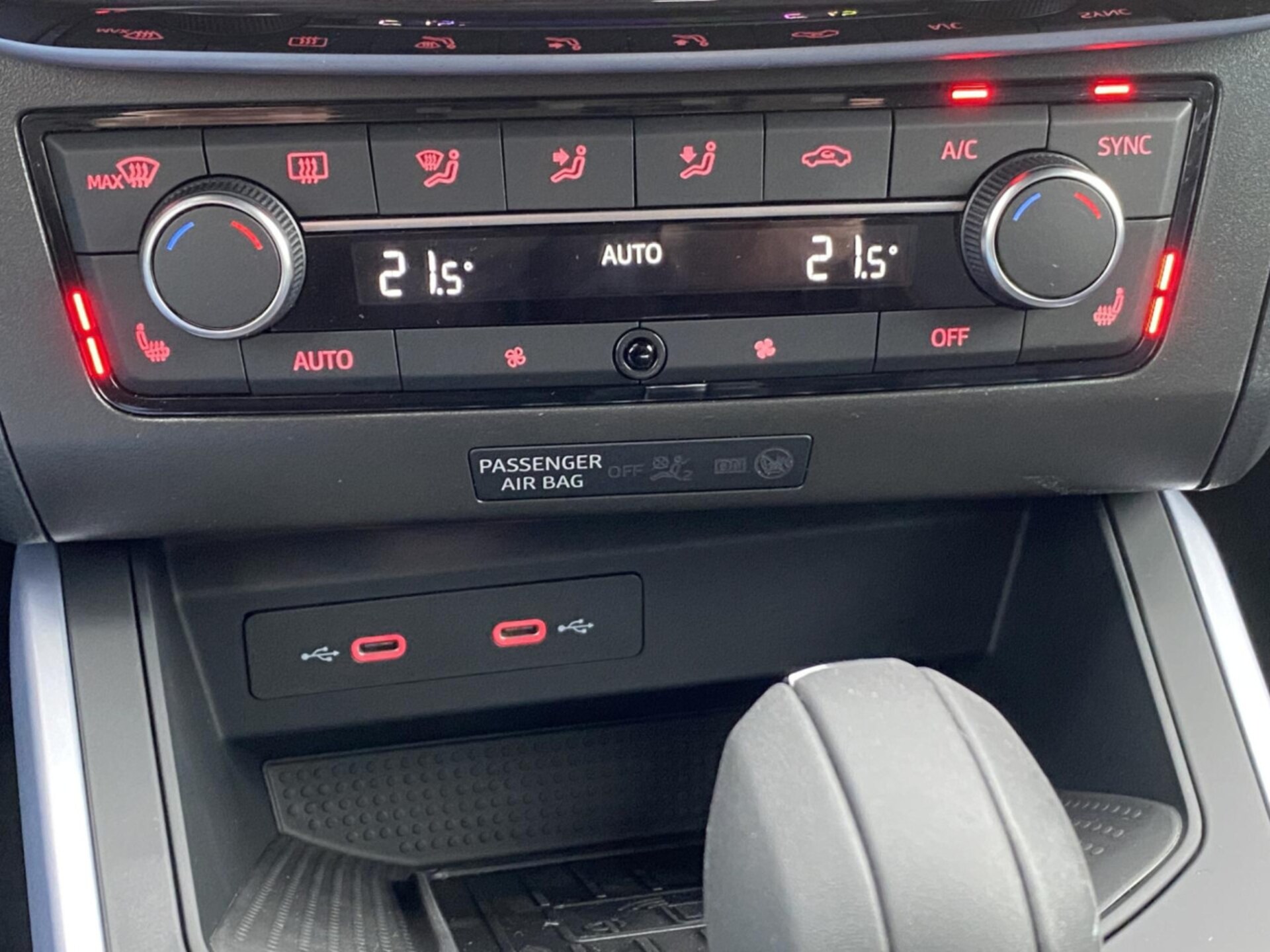 SEAT Arona FR