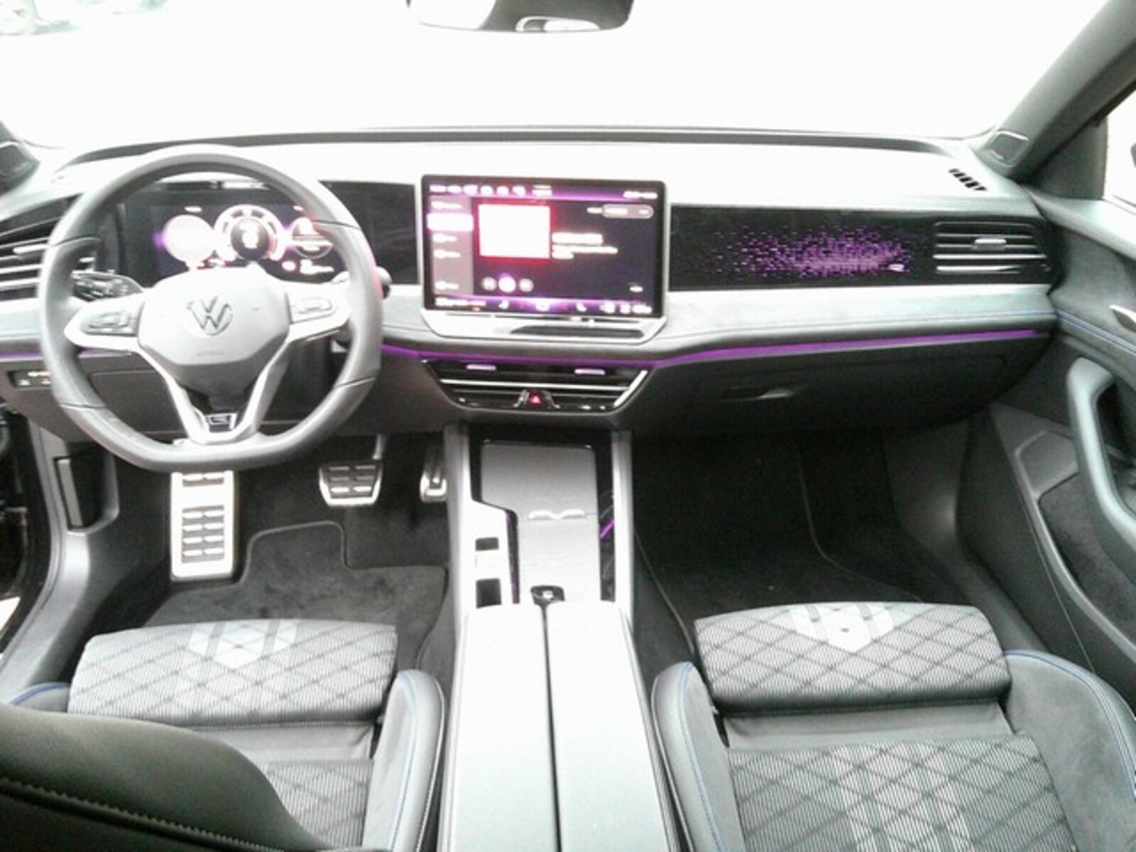Volkswagen Passat – Bild 14