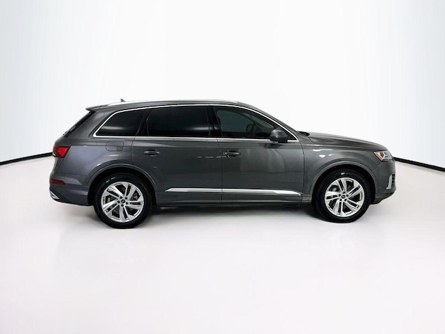 2022 Audi Q7