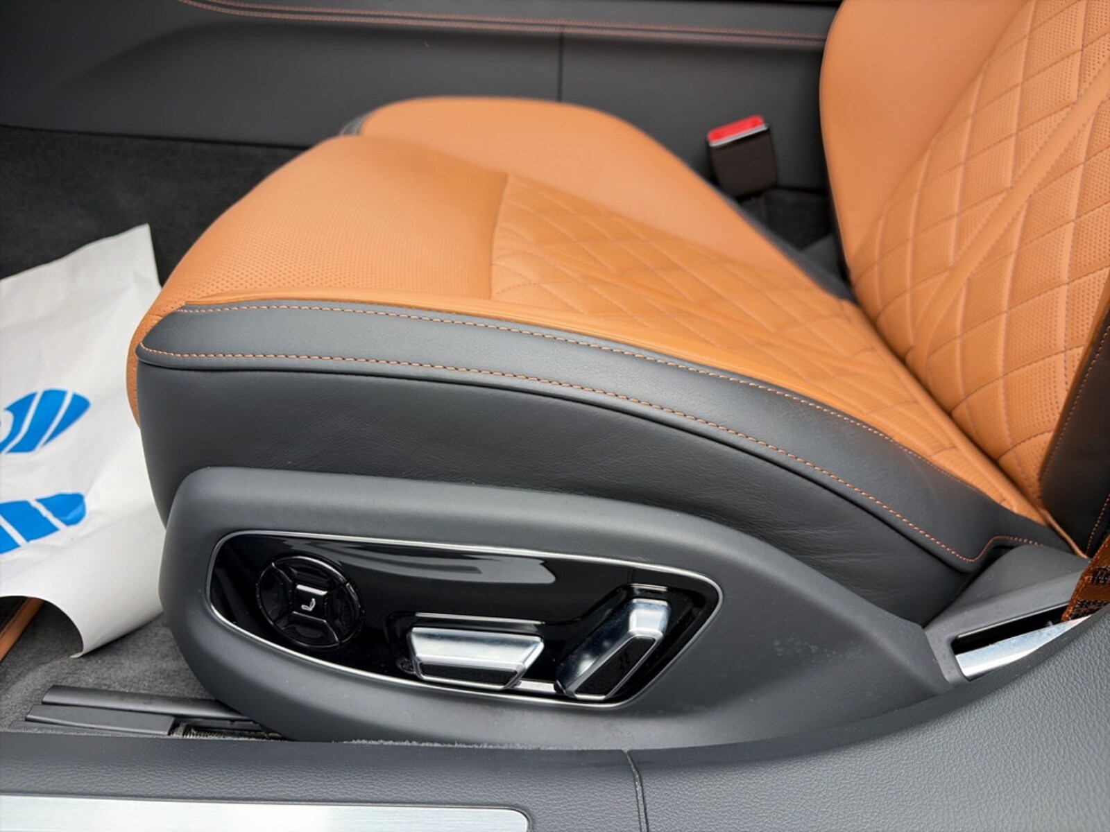 Audi A8 – Bild 19