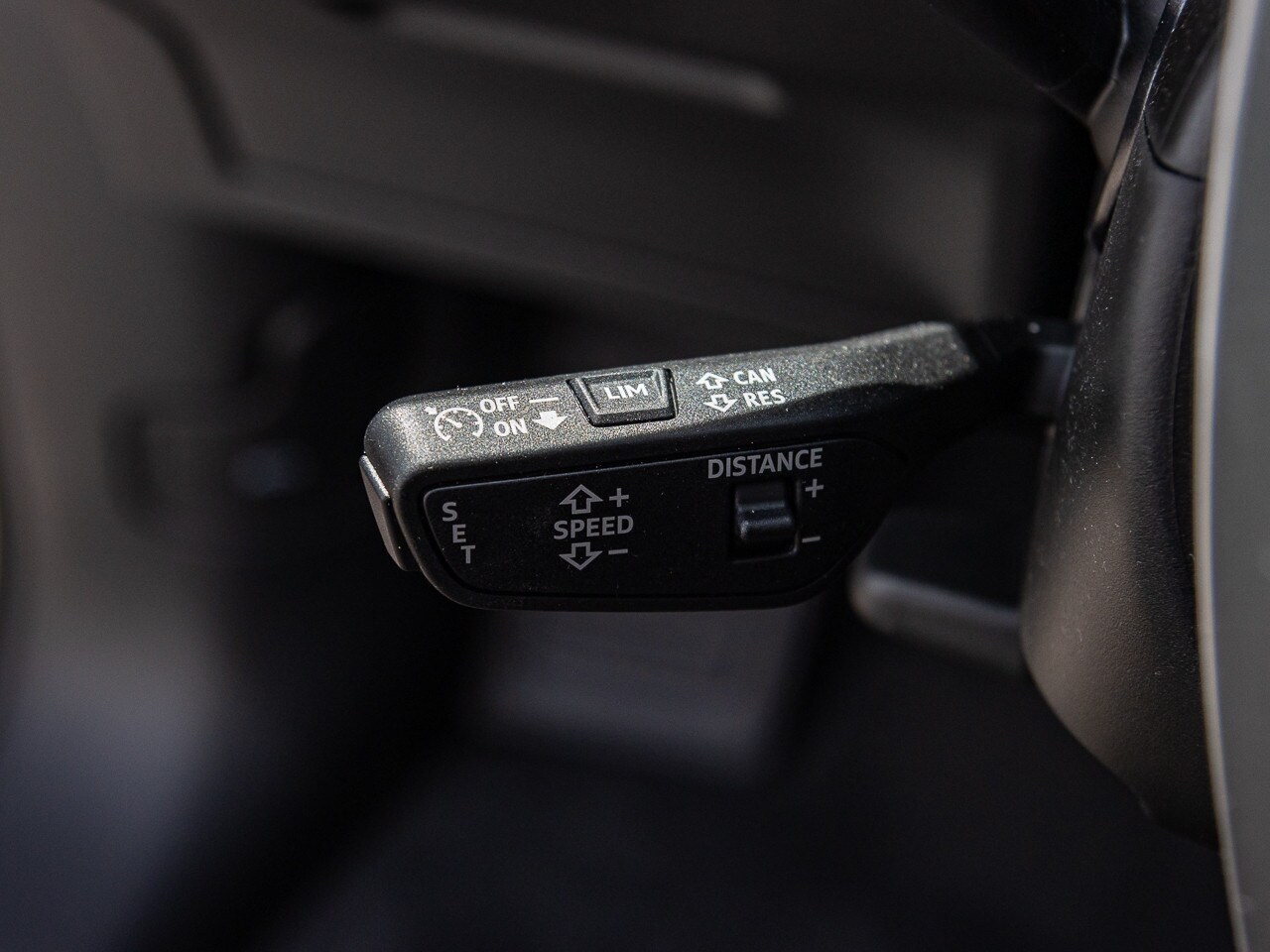 Image about Audi Q8 e-tron S line 50 e-tron quattro