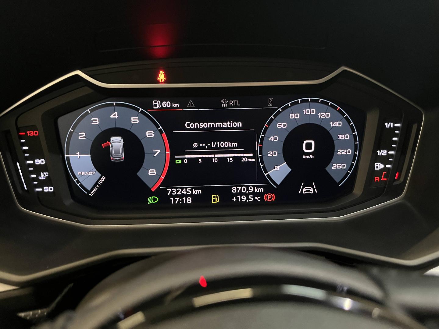 Image about Audi A1 Sportback Design 30 TFSI 85 kW (116 ch) 6 vitesses