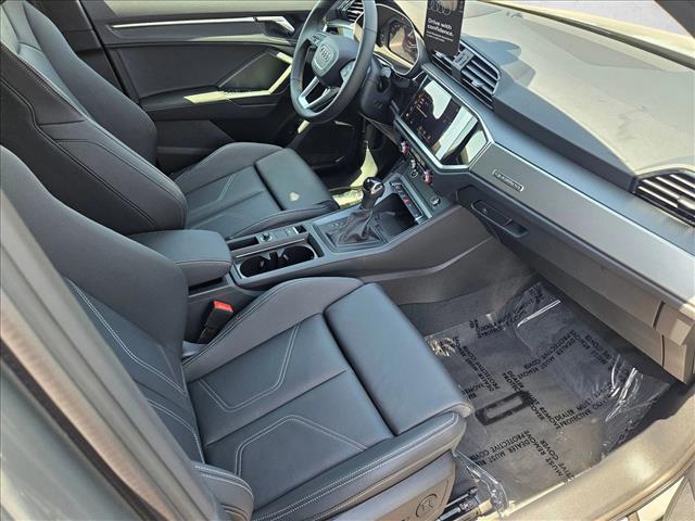 2025 Audi Q3 S Line Premium - Photo 16