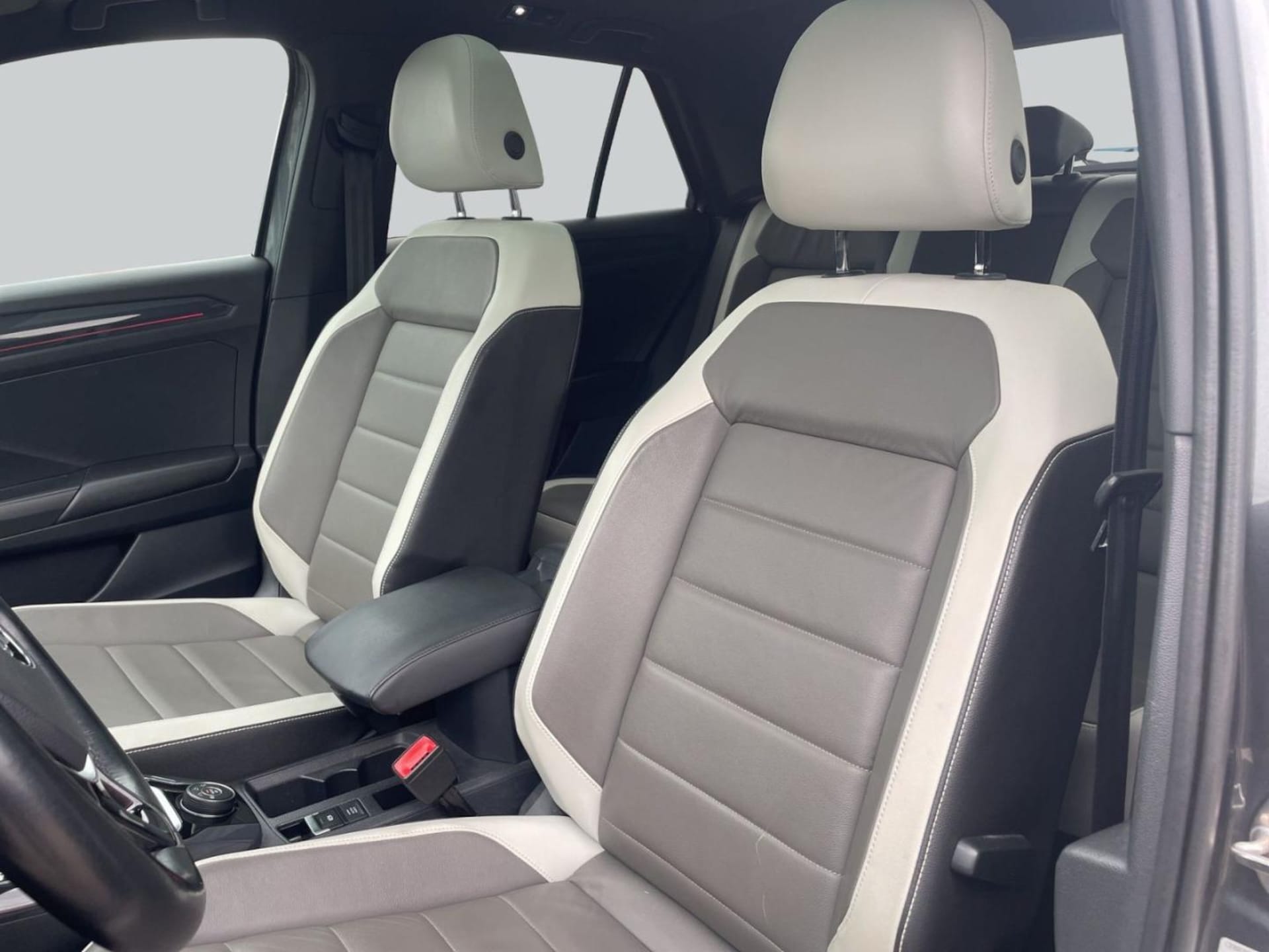 Volkswagen T-Roc Sport