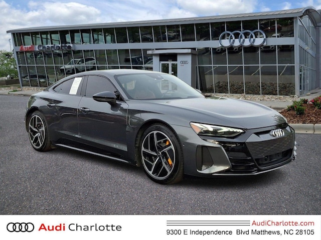 2023 Audi RS e-tron GT Base