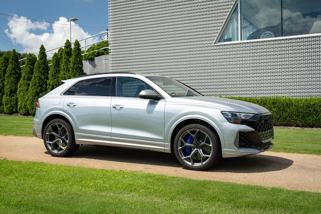 2026 Audi RS Q8 Base - Photo 31