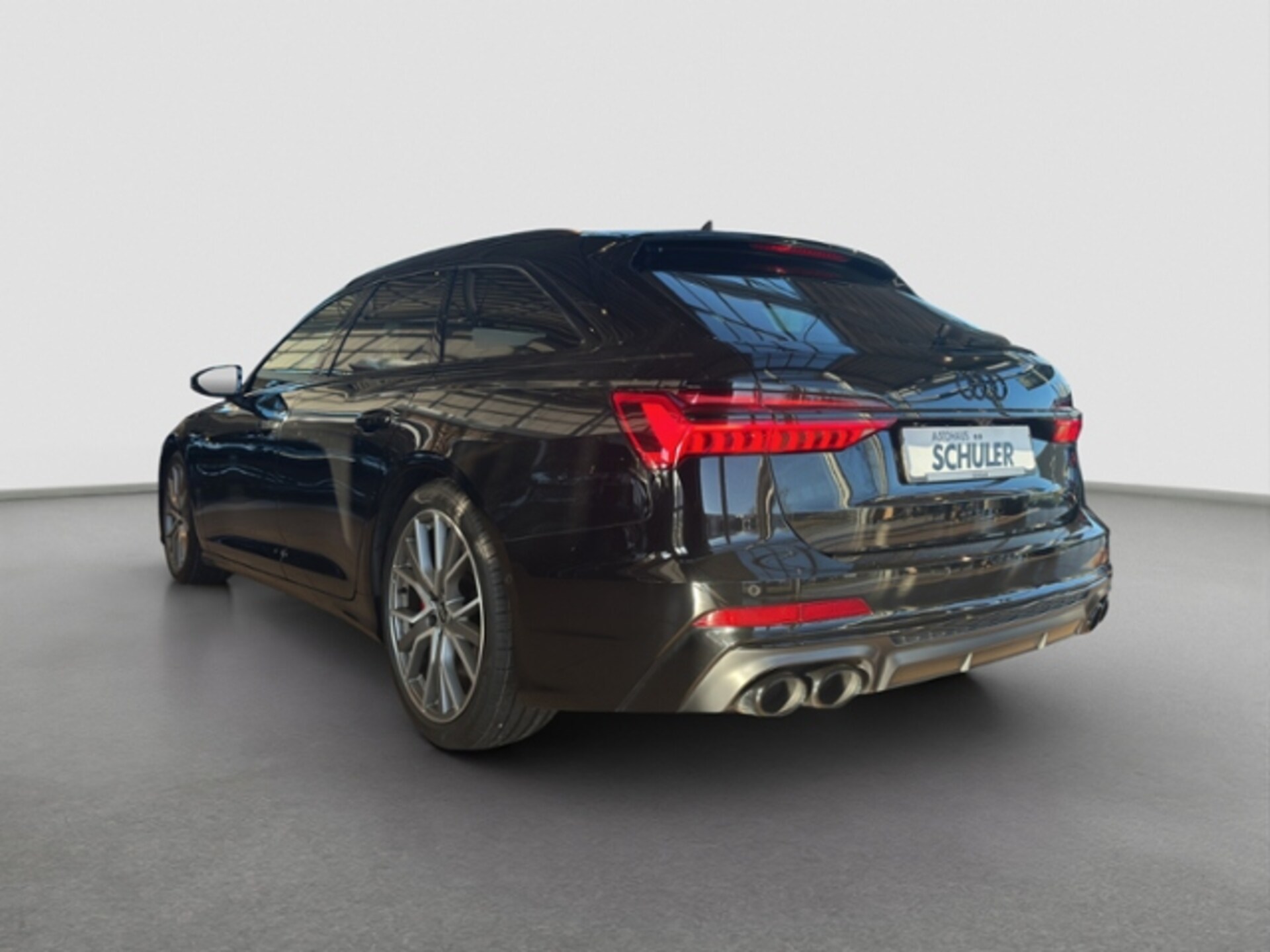 Audi S6 Avant