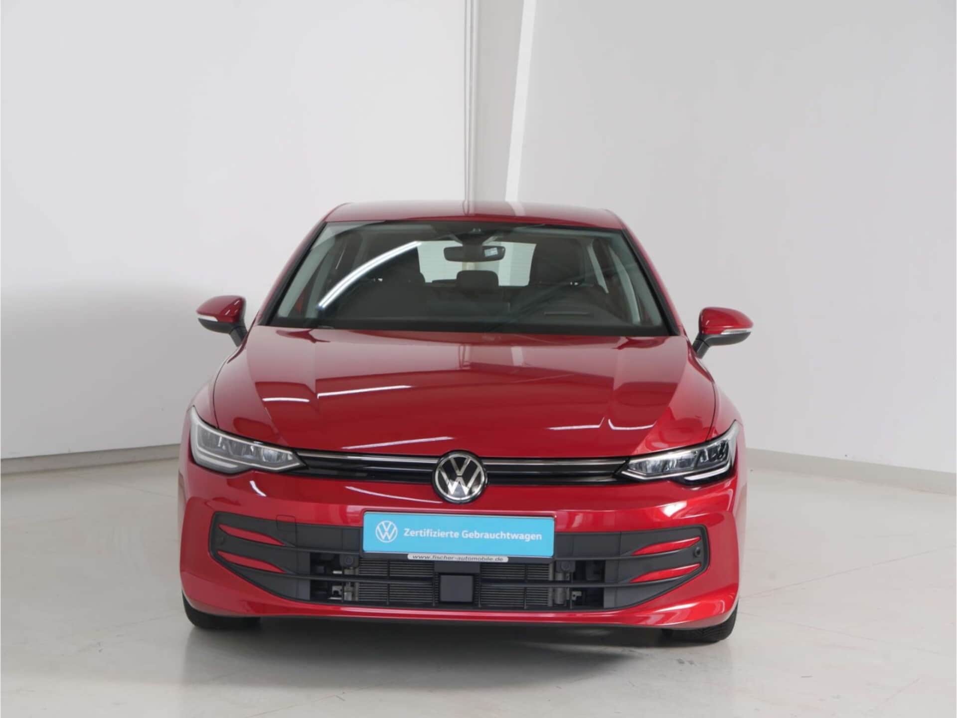 Volkswagen Golf Life