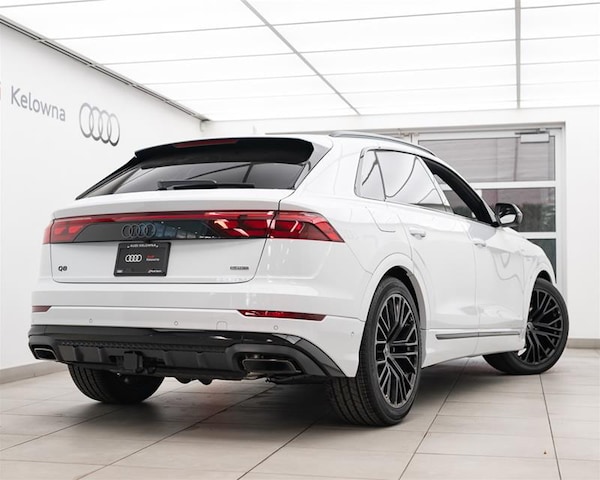 2026 Audi Q8
