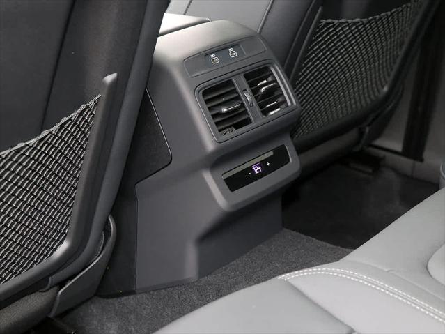 2025 AUDI Q5 - Image 15