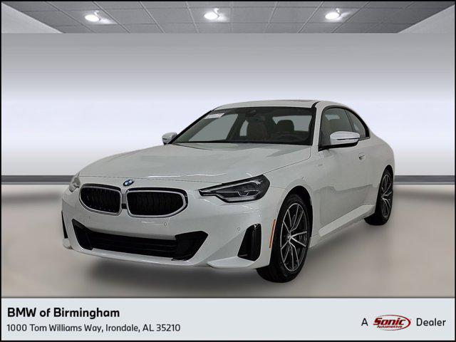 2025 BMW 2 Series 230i Coupe's photo