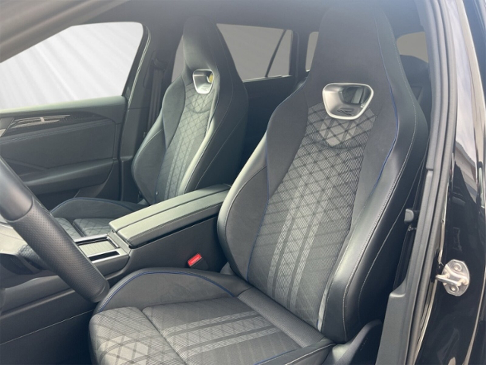 Volkswagen Passat – Bild 10