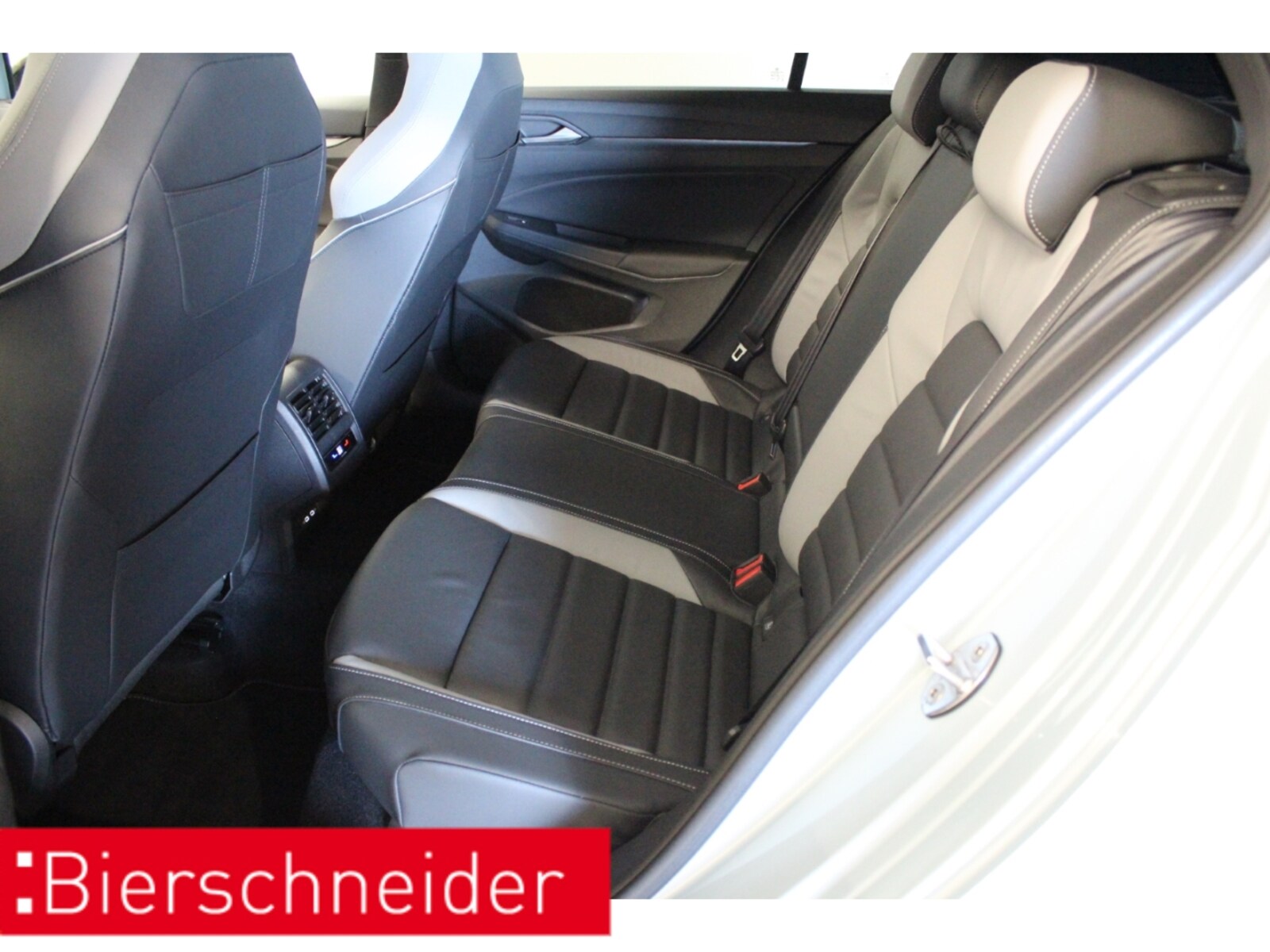Volkswagen Golf – Bild 11