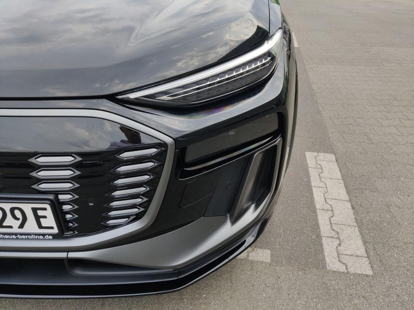 Bild über Audi Q6 Sportback e-tron e-tron 185 kW - für weitere Informationen kontaktieren Sie den Audi Partner