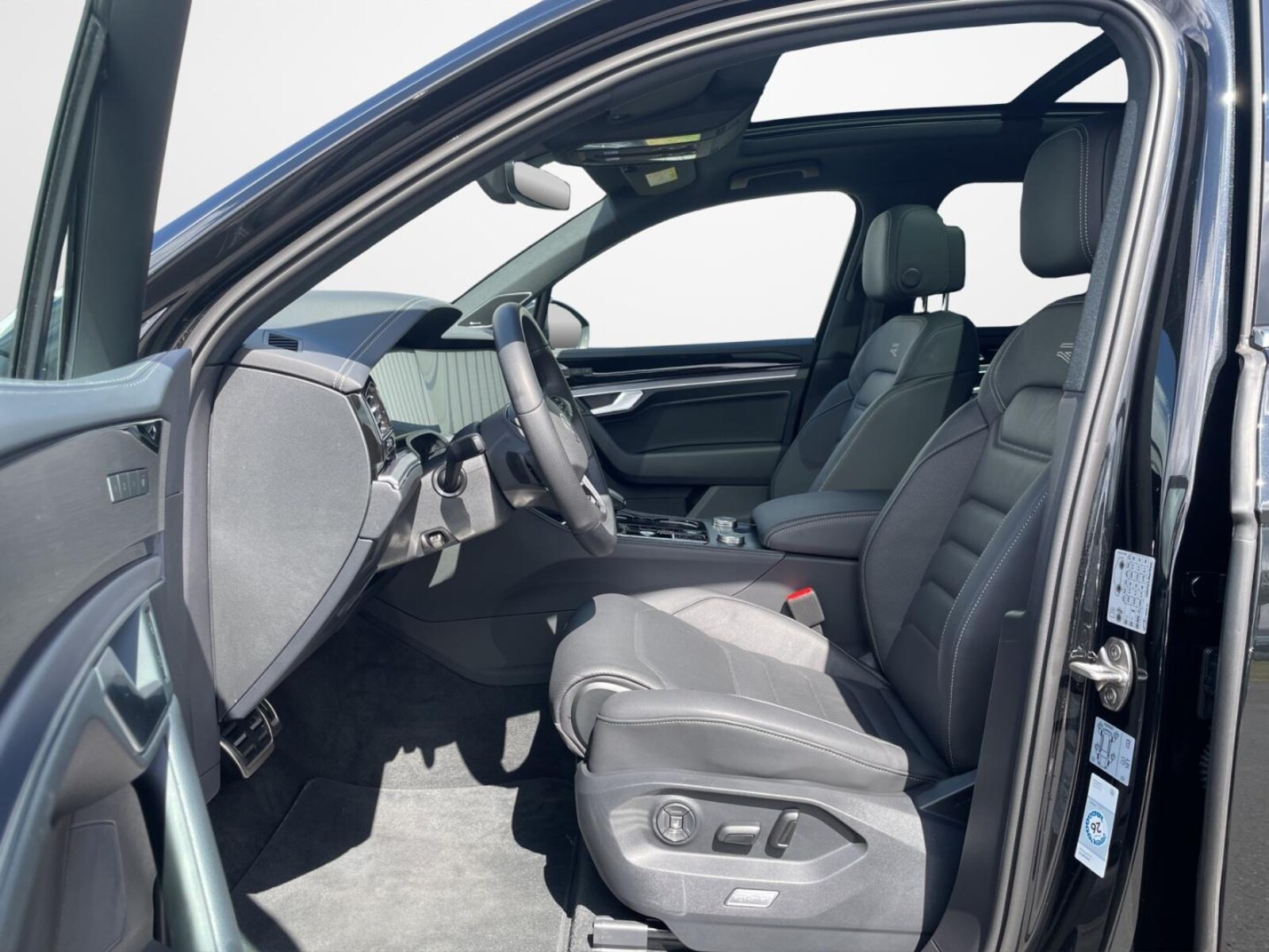 Volkswagen Touareg – Bild 8