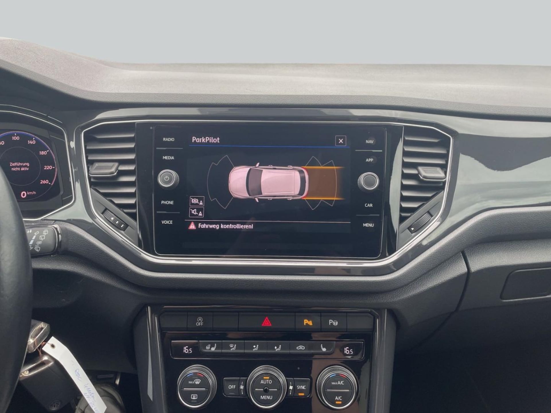 Volkswagen T-Roc Sport