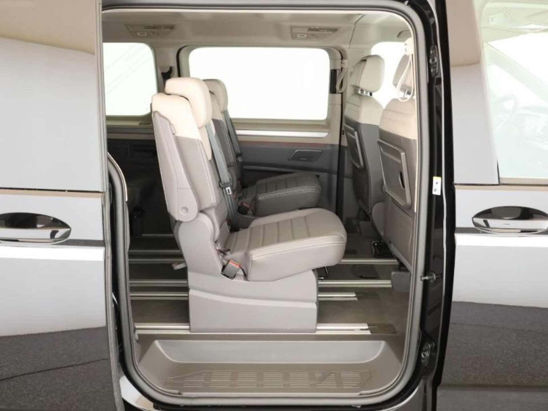 Volkswagen Multivan Langversion Style