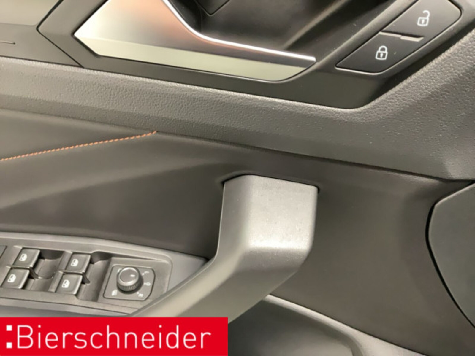 Volkswagen T-Roc Cabriolet – Bild 11