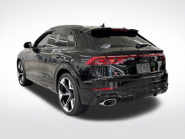 2026 Audi RS Q8 SUV performance