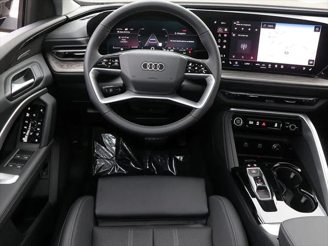 2025 AUDI Q5 - Image 16