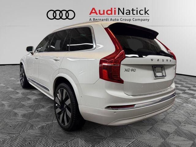 2023 Volvo XC90 Recharge Plug-In Hybrid