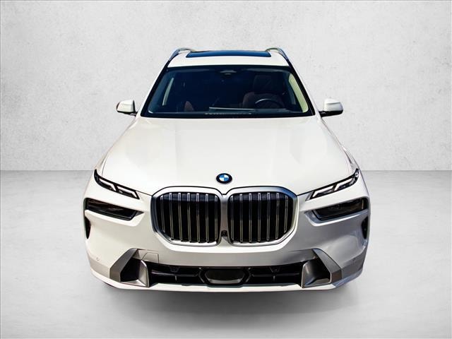 2024 BMW X7