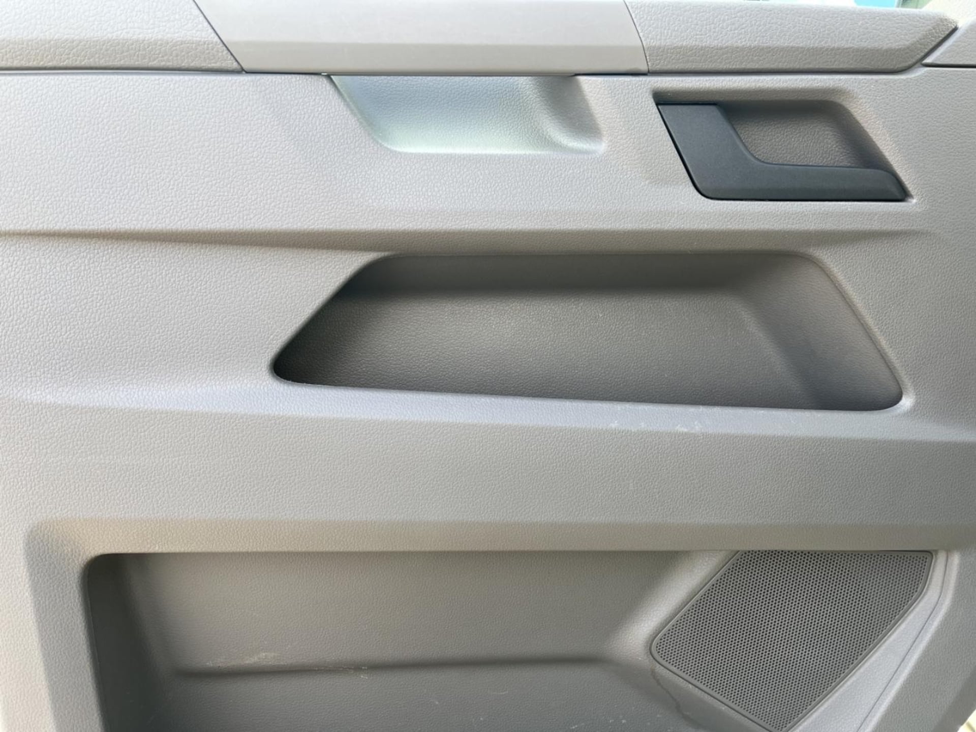 Volkswagen T6.1 Transporter Kasten kurzer Radstand