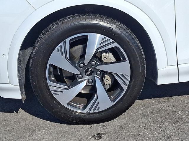 2025 Audi Q6 e-tron Prestige - Photo 8