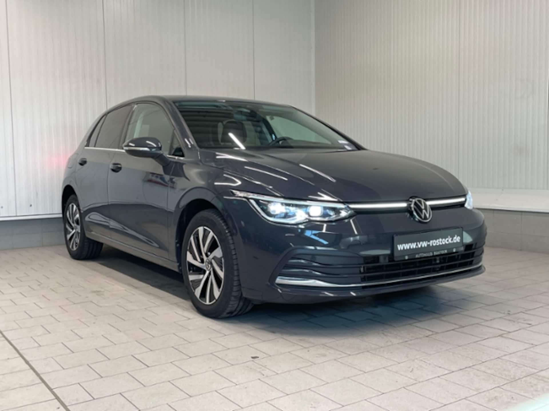 Volkswagen Golf Style