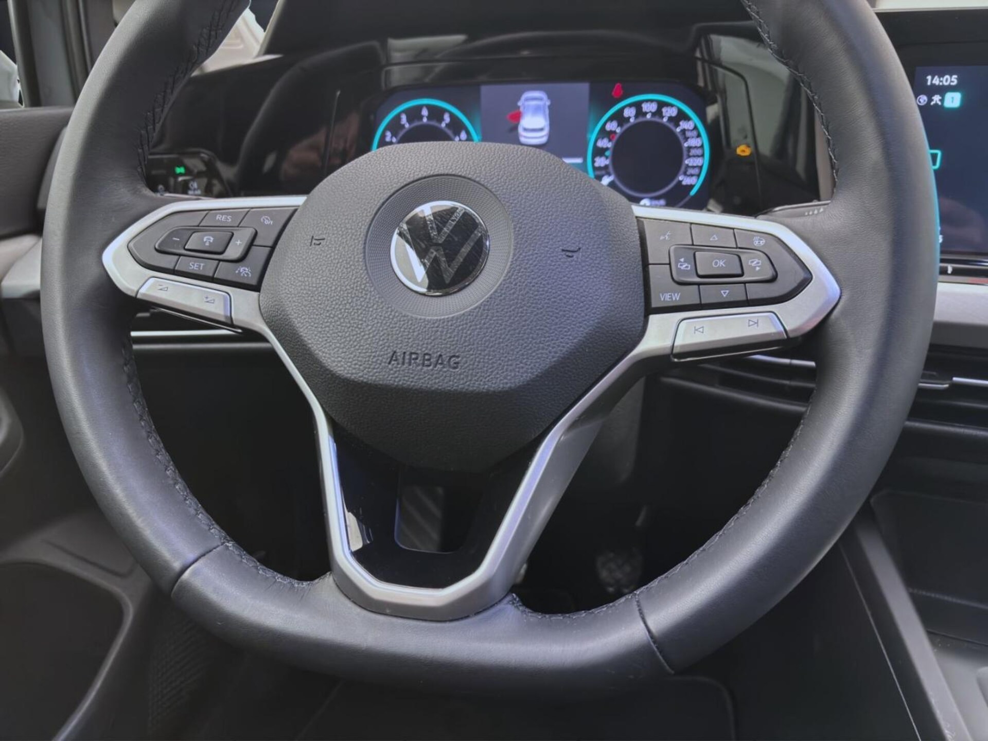 Volkswagen Golf Life