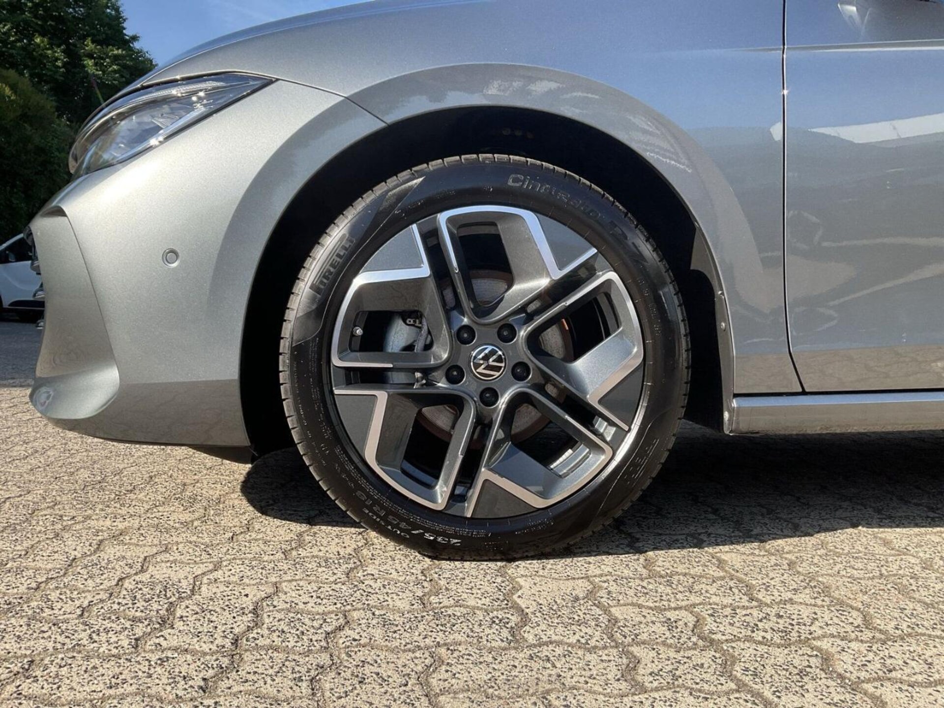 Volkswagen Passat Elegance