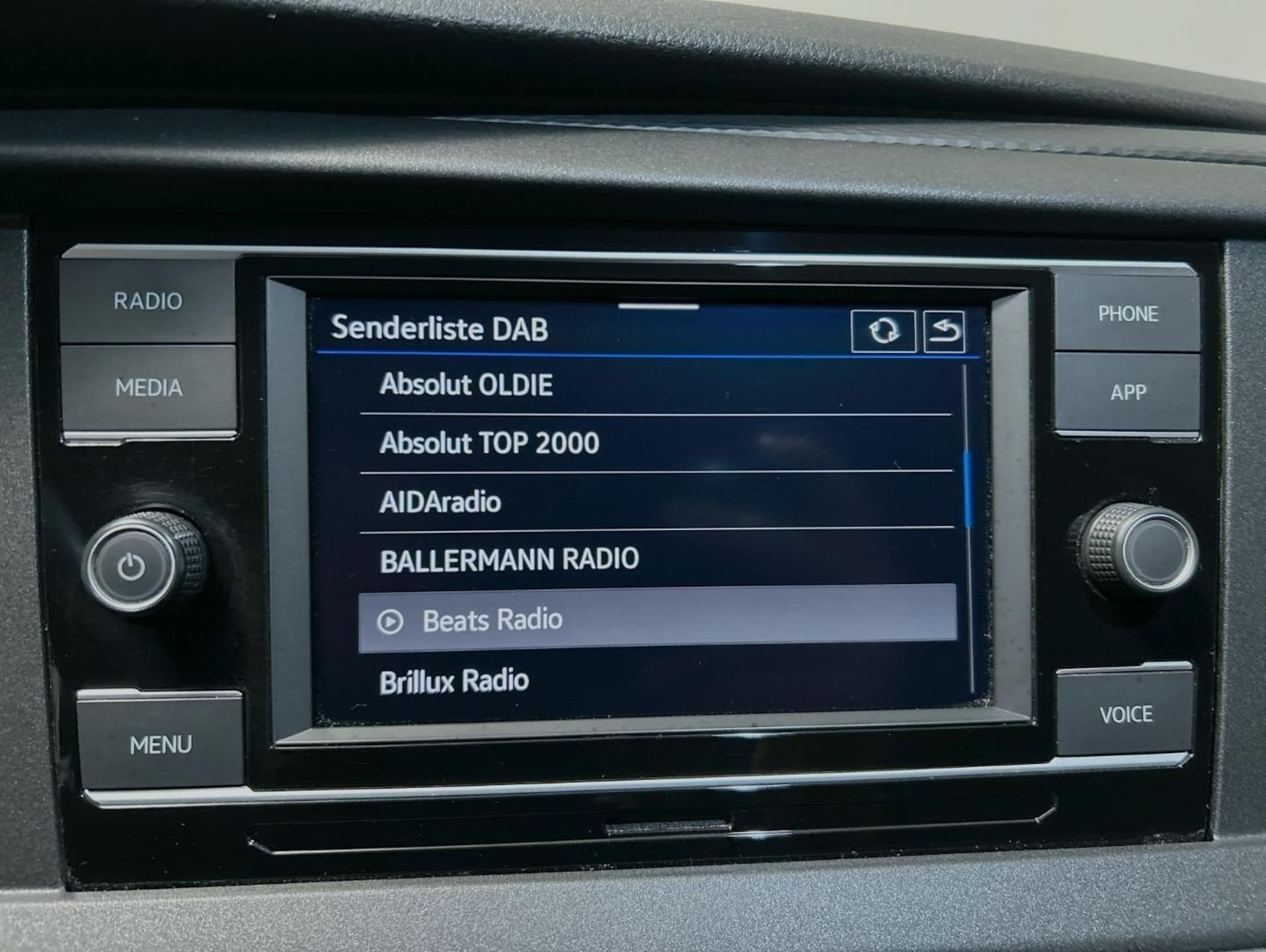 Volkswagen T6.1 Transporter Kasten langer Radstand