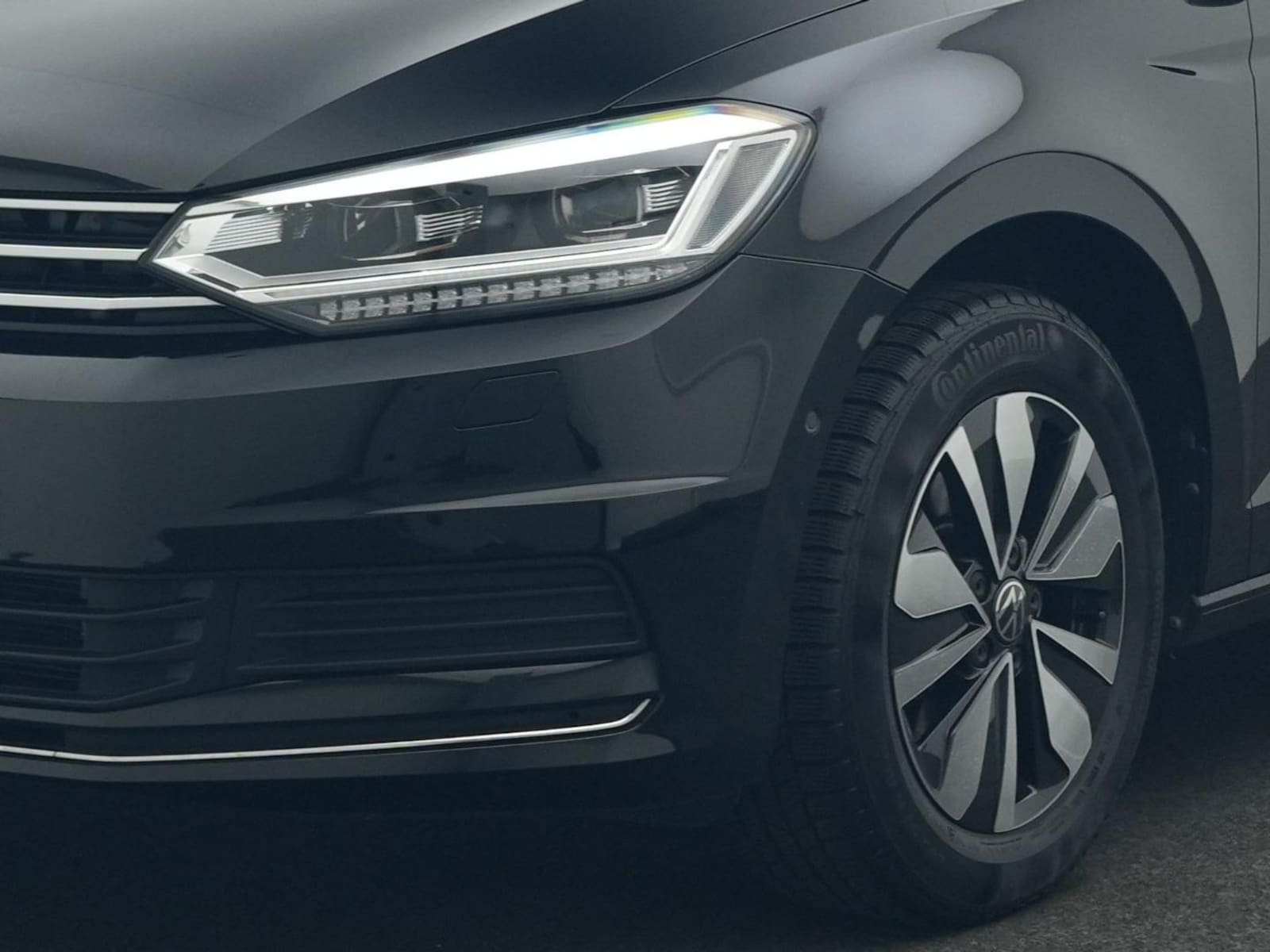 Volkswagen Touran – Bild 17