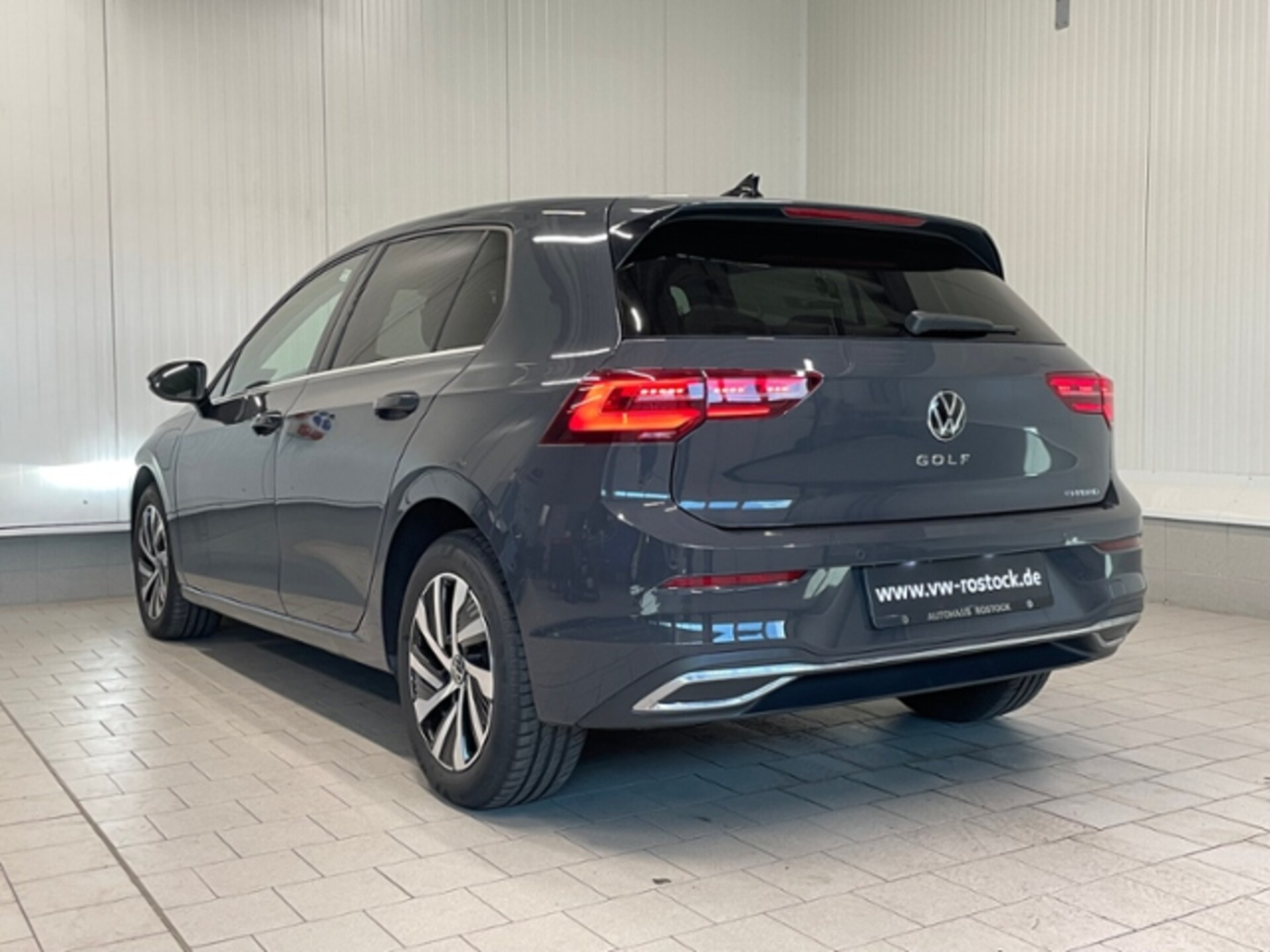 Volkswagen Golf Style