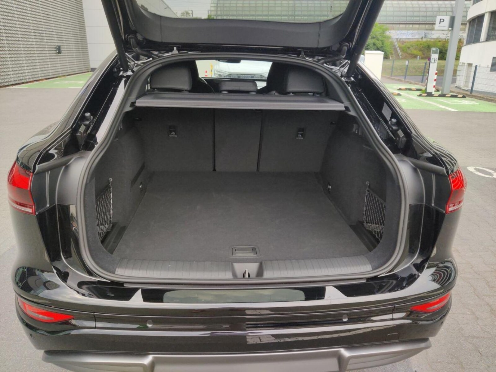 Audi Q6 Sportback e-tron – Bild 17