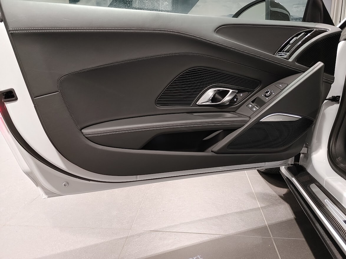 Image about Audi R8 Coupé R8 Coupé V10 performance quattro 456 kW (620 ch) S tronic