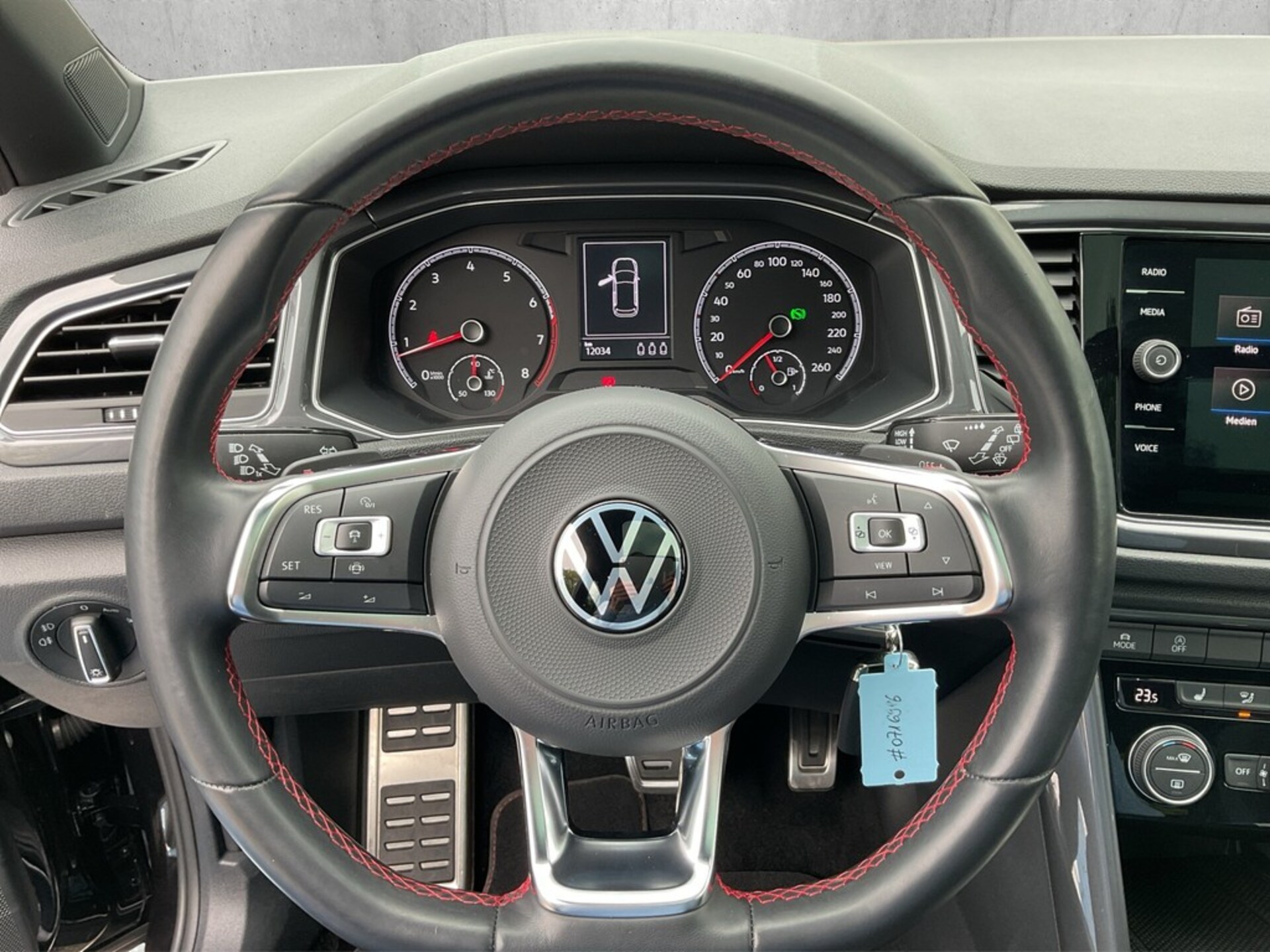 Volkswagen T-Roc Sport