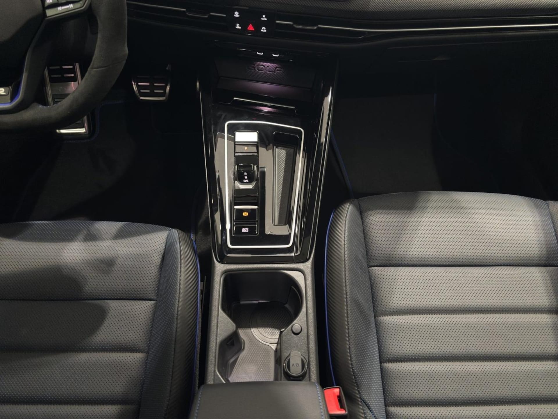 Volkswagen Golf Variant R