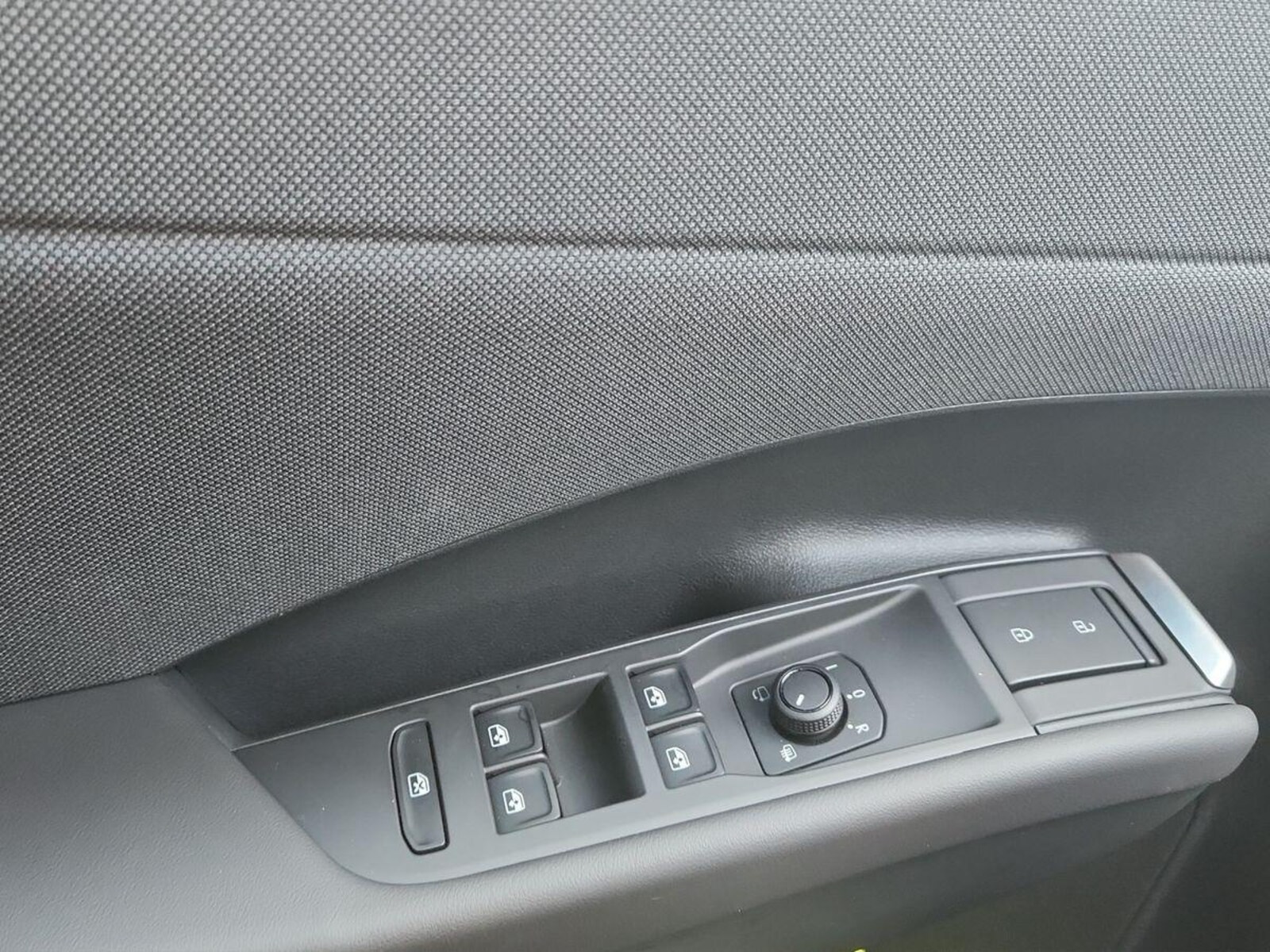 Volkswagen T-Roc – Bild 13