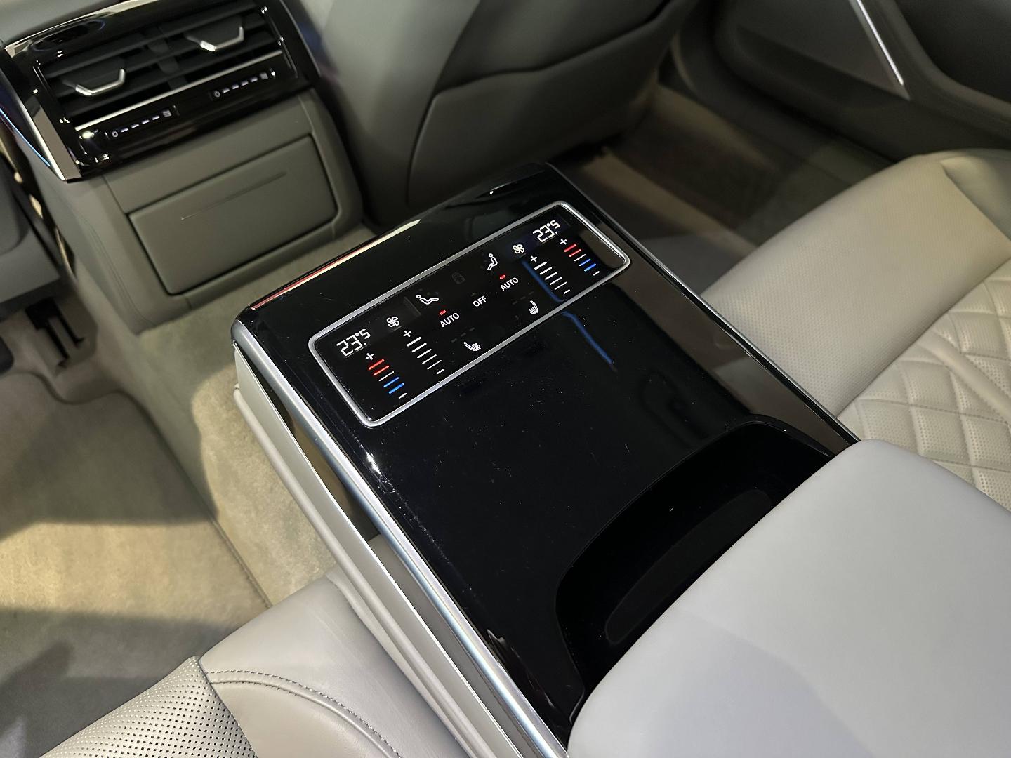 Image about Audi A8 L TFSI e Avus Extended 60 TFSI e quattro 330 kW (449 ch) tiptronic