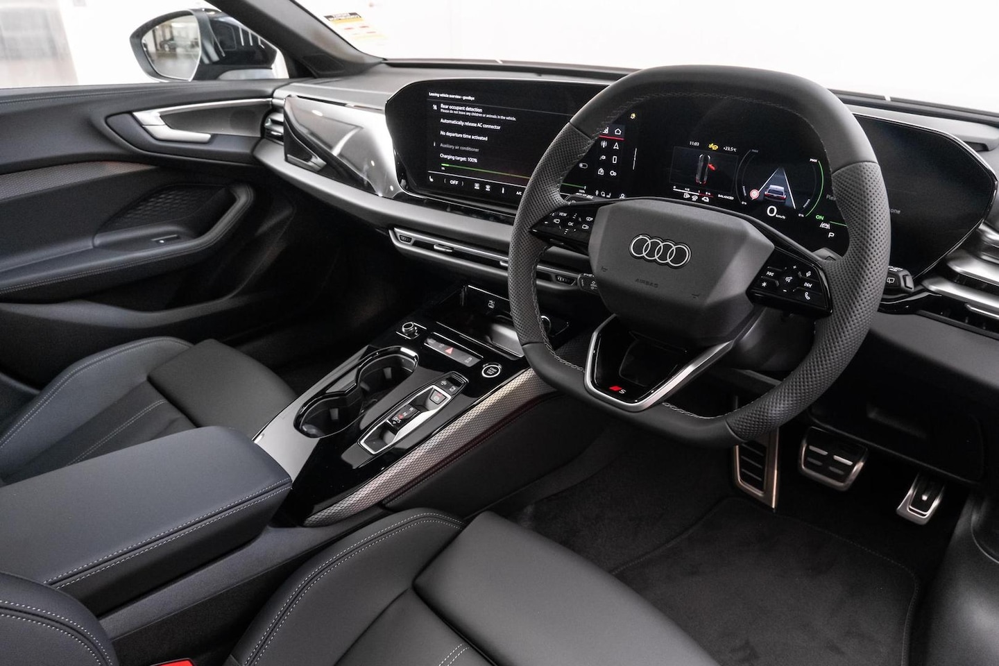 Image about Audi A5 Avant TFSI e e-hybrid quattro 270 kW S tronic