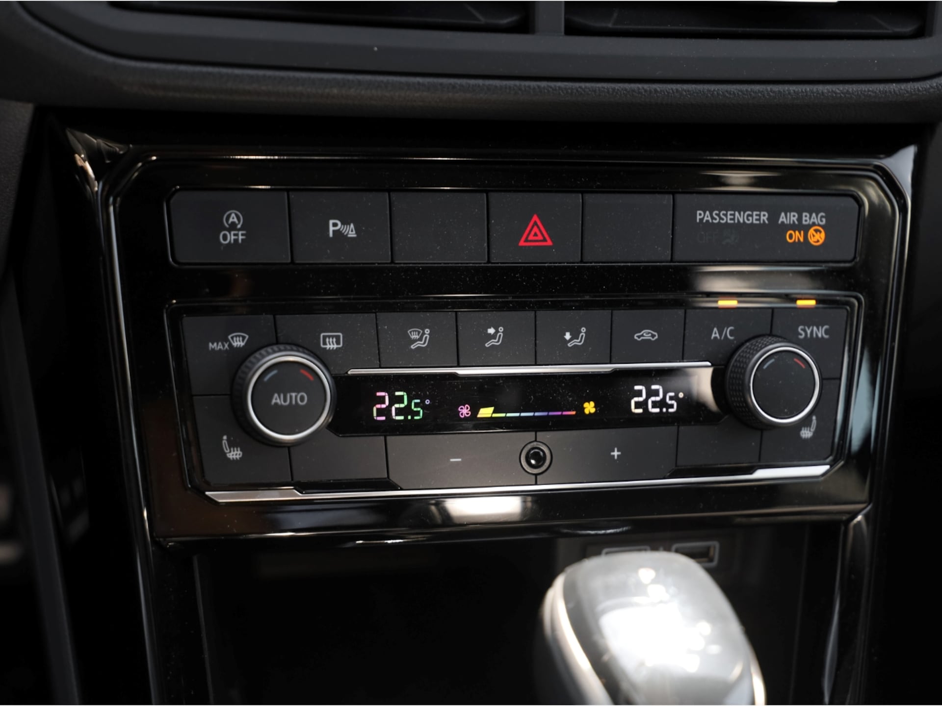Volkswagen T-Cross United