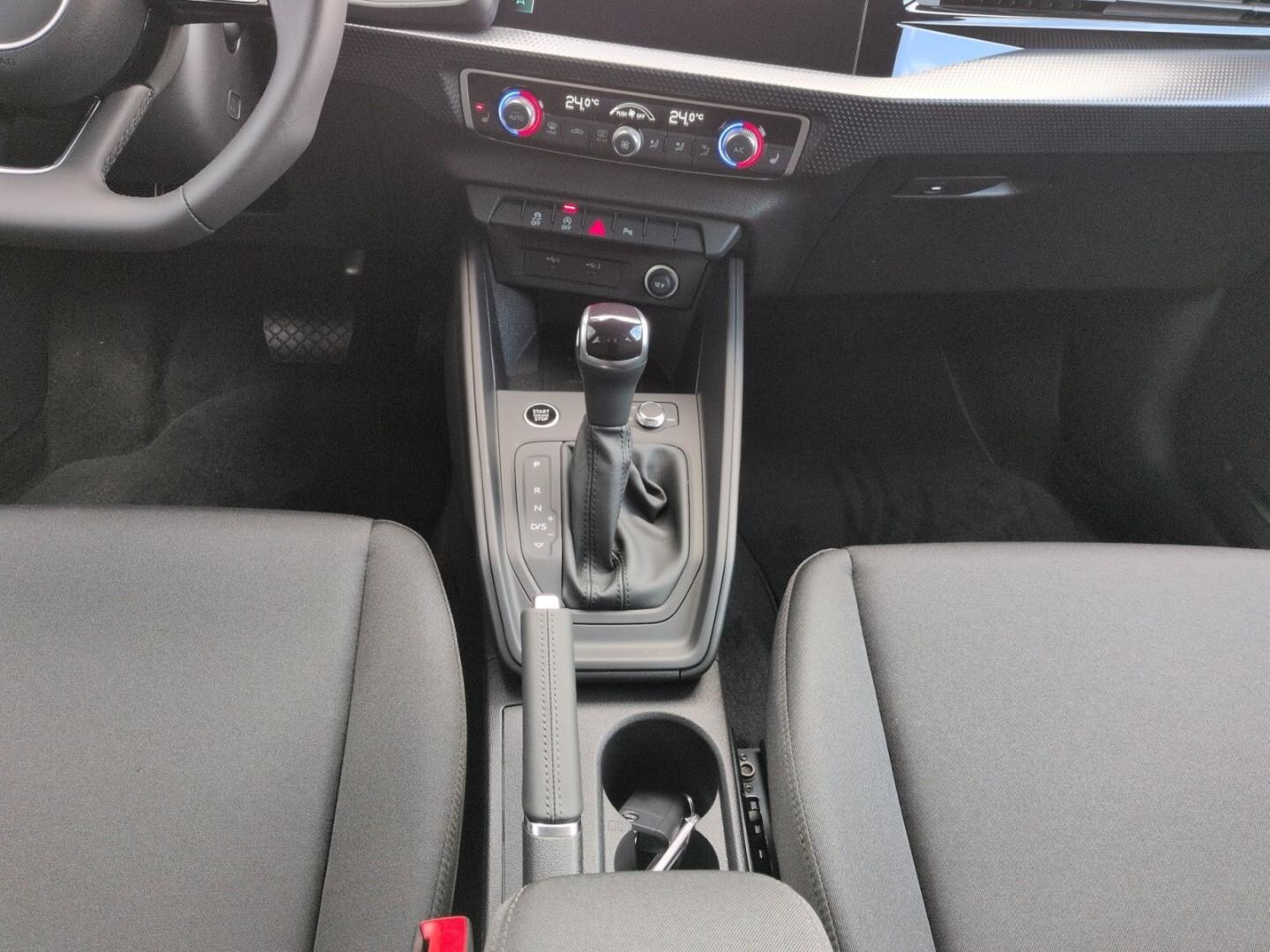 Bild über Audi A1 allstreet 30 TFSI S tronic - für weitere Informationen kontaktieren Sie den Audi Partner